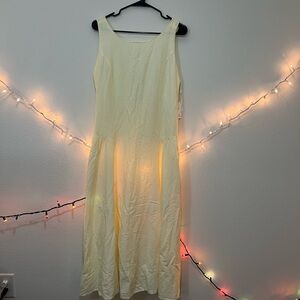 Elegant Cream Sleeveless Dress